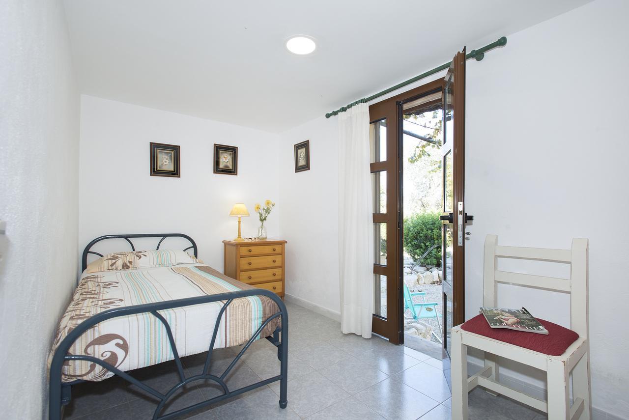 Owl Booking Villa Alqueria Alt - Fantastic Mountain Views Campanet Buitenkant foto